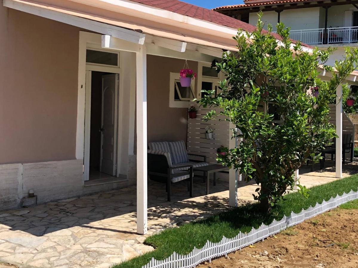 Petros Rooms & Apartments Ληξούρι Εξωτερικό φωτογραφία
